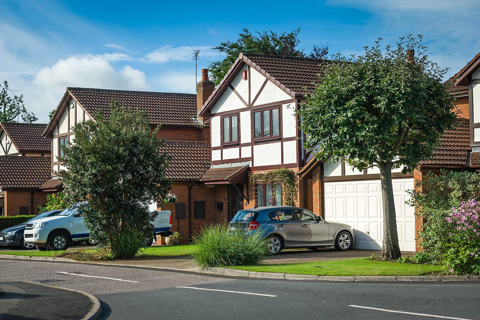 Rising Demand for Chain-Free Homes as Stamp Duty Deadline Approaches
